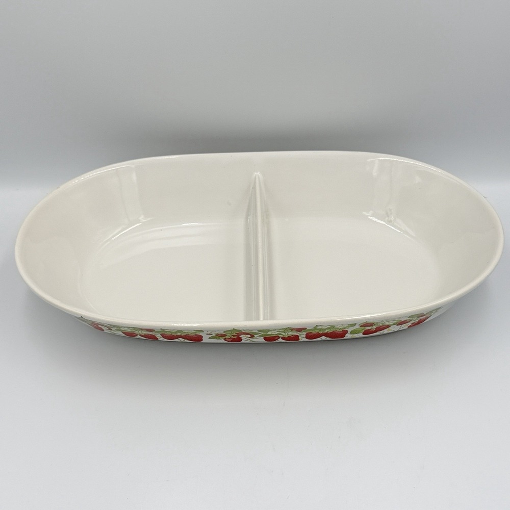 VTG Action Strawberry Divided Baking Dish Japan Cottagecore Retro Kitchen - Picture 2 of 15